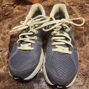 Nike Athletic shoes - grey - size 6